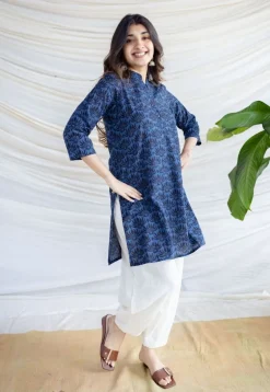 Aamiya Indigo Ajrakh Cotton Straight Kurta