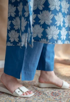 Aara Slub Cotton Straight Pant