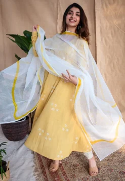Affana Dabu Slub Cotton Kali Kurta