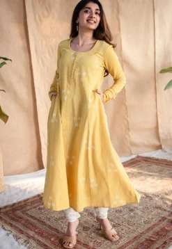 Affana Dabu Slub Cotton Kali Kurta