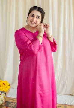 Aishani Silk Co-Ord Set with Mukaish Detailing (Set of 2)