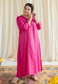 Aishani Silk Co-Ord Set with Mukaish Detailing (Set of 2)