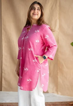 Aiza Dabu Slub Cotton Kurta