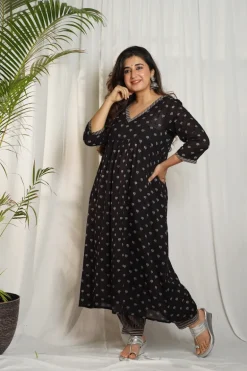 Ajrakh Lotus Pleated Mul Kurta