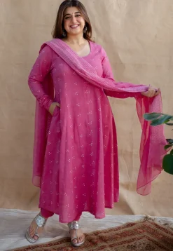 Akrita Dabu Slub Cotton Kali Kurta