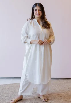 Asha Off White Jamdani Handloom Cotton Anti-Fit Kurta