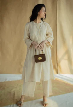 Ayaat Cream Hand Block Print Slub Cotton Anti-Fit Kurta