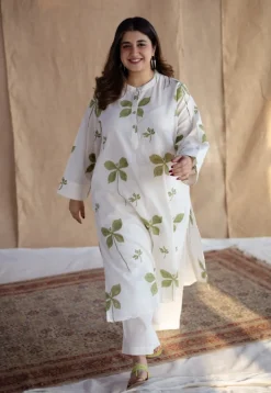 Azha Off White Dabu Slub Cotton Straight Kurta