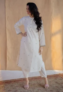 Azha Off White Jamdani Handwoven Cotton Straight Kurta