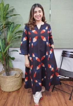 Black Clamp Dyed Cotton Kali Kurta