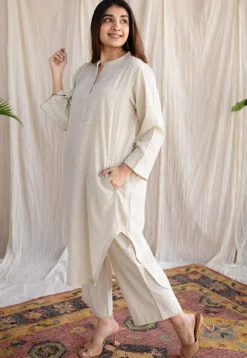 Bombay Off White Ajrakh Cotton Straight Pant