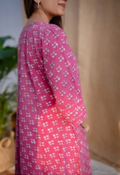 Eaira Dabu Slub Cotton Hand Embroidered Kali Kurta