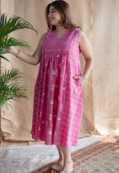 Erah Dabu Slub Cotton Hand Embroidered Dress