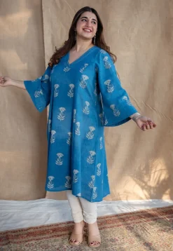 Eshma Dabu Slub Cotton Kali Kurta
