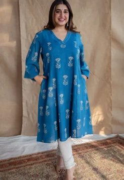 Eshma Dabu Slub Cotton Kali Kurta
