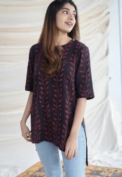 Fiza Slub Cotton Short Top