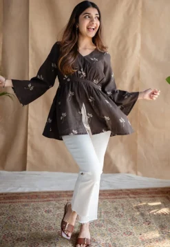Haiza Charcoal A Line Dabu Slub Cotton Short Top