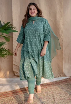 Iffah Dabu Slub Cotton Hand Embroidered Kali Kurta