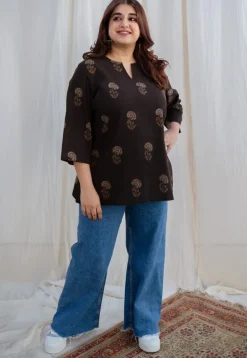 Izah Dabu Slub Cotton Top