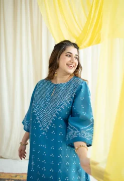 Jagvi Bandhani Chanderi Silk Kurta with Mukaish Detailing