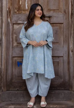 Jazmin Sky Blue Hand Block Print Slub Cotton Anti-Fit Kurta with Hand Embroidery