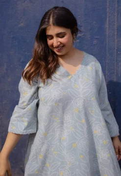 Jazmin Sky Blue Hand Block Print Slub Cotton Anti-Fit Kurta with Hand Embroidery