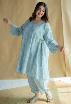 Jazmin Sky Blue Hand Block Print Slub Cotton Anti-Fit Kurta with Hand Embroidery