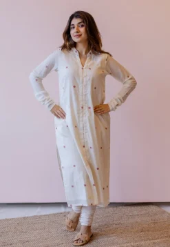 Mahi Off White Jamdani Handloom Cotton Straight Kurta
