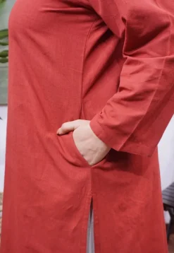 Maroon Handspun Handwoven Cotton Kurta