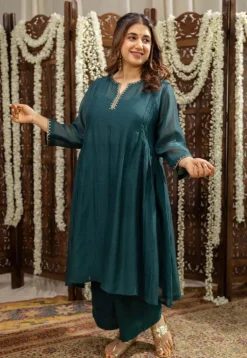 Mehar Emerald Green Chanderi Silk A Line Hand Embroidered Kurta Set (Set of 3)