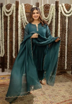 Mehar Emerald Green Chanderi Silk A Line Hand Embroidered Kurta Set (Set of 3)