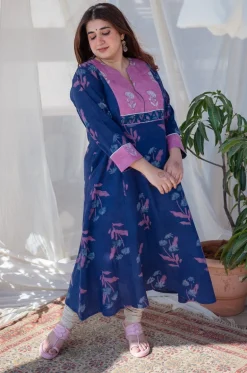 Minal Kali Slub Cotton Kurta