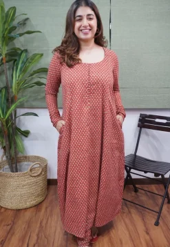 Miral Madder Fadat Cotton Churidar