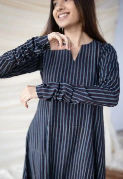 Neela Cotton Striped Ajrakh Kali kurta