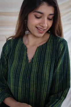Nimi Slub Cotton Striped Kurta