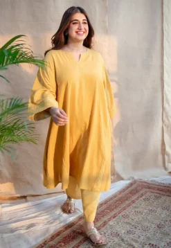 Nyra Slub Cotton Embroidered Jhabba Kali Kurta