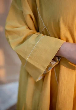 Nyra Slub Cotton Embroidered Jhabba Kali Kurta