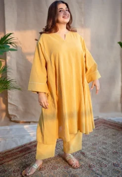Nyra Slub Cotton Embroidered Jhabba Kali Kurta