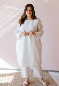 Prerna White Solid Handloom Cotton Linen Anti-Fit Kurta