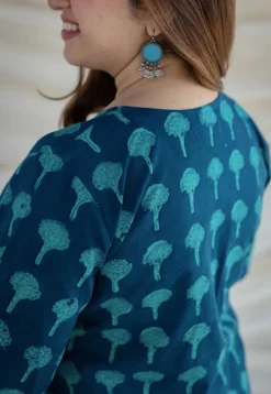 Purvi Dabu Cotton Top