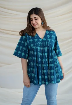 Purvi Dabu Cotton Top