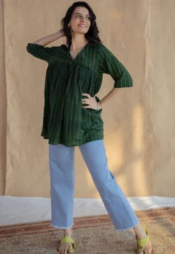 Purvi Green Dabu Slub Cotton A Line Short Top