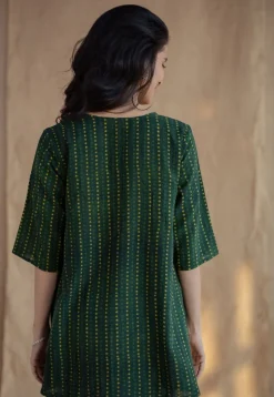 Purvi Green Dabu Slub Cotton A Line Short Top