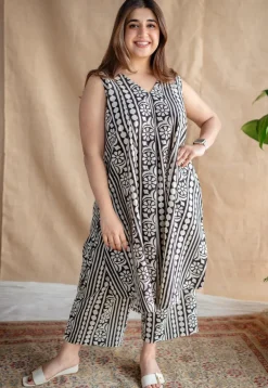 Raahi Fakira Mul Co-Ord Set
