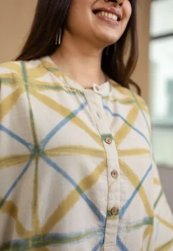 Raiha White Clamp Dyed Linen Cotton Loose Kurta