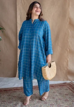 Riham Blue Loose Dabu Slub Cotton Co-ord Set (Set of 2)