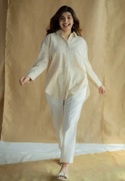 Ruhi Cream Hand Block Print Slub Cotton Anti-Fit Shirt