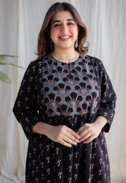 Ruwaa Ajrakh Cotton Kurta