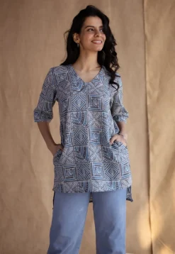 Saniya Blue Batik Cotton Straight Short Top