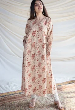Seerat Kalamkari Kali Kurta